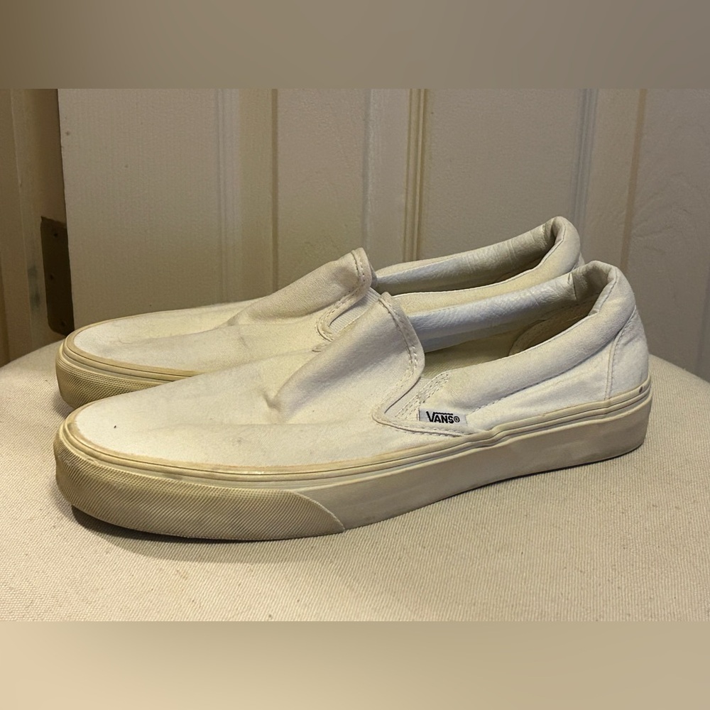 Vans White Classic Slip-On Skateboarding Skater Casual Sneaker Streetwear Shoe